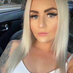 Meet your Posher, Bec